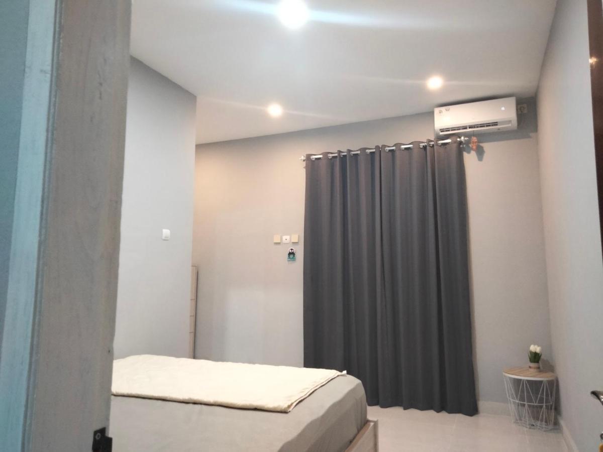 Sukha Homestay Kuta  Екстериор снимка
